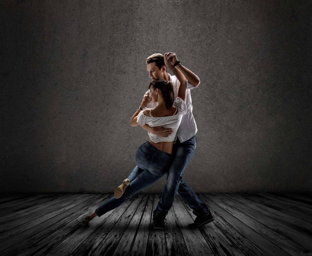 Danse kizomba près de Villette-de-Vienne
